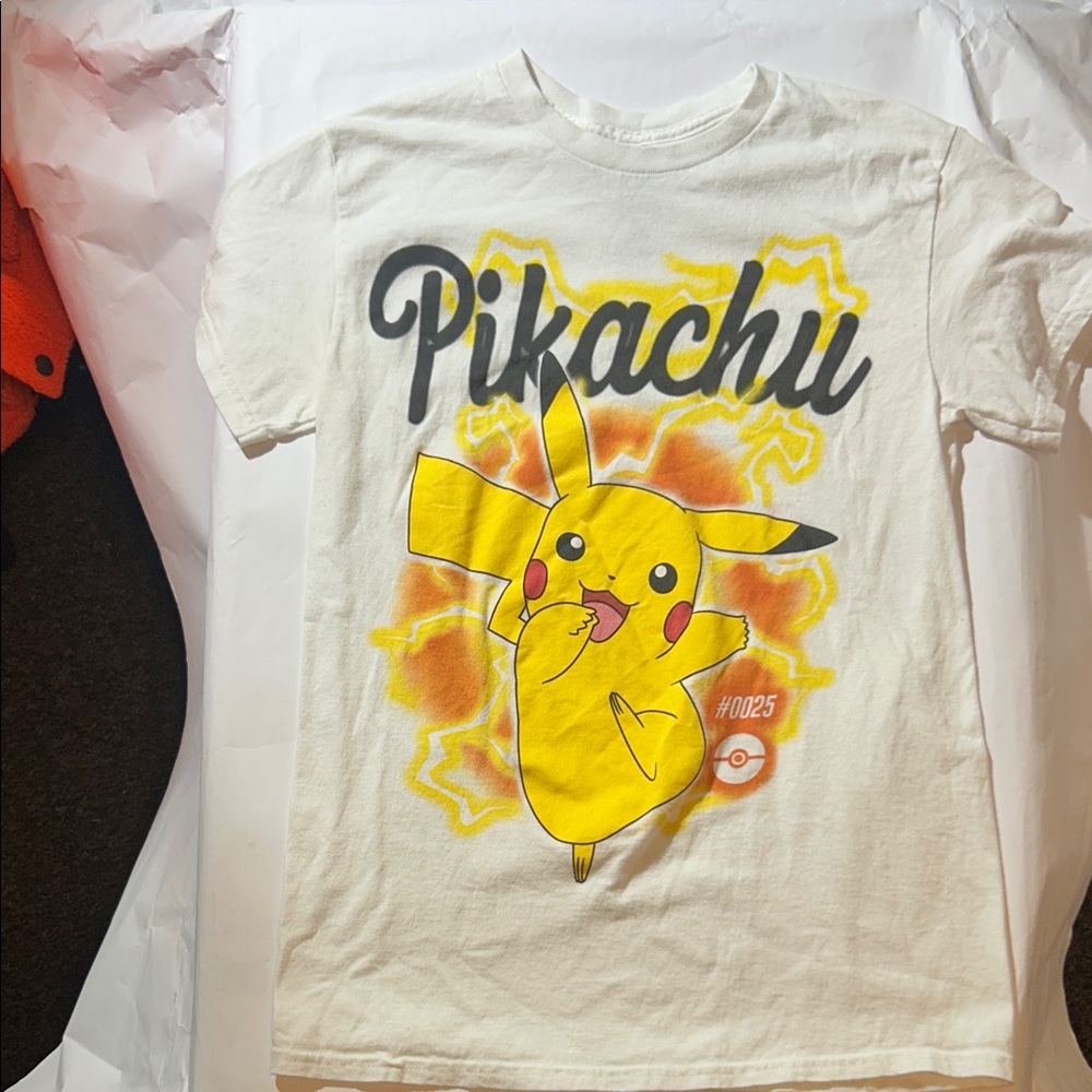 Pokémon - Pikachu Airbrush Style White T-Shirt